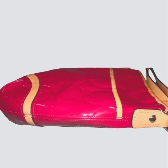 Coach Peyton Embossed Patent Convertible Hobo In Crimson Pink And Tan - Picture 4 of 12